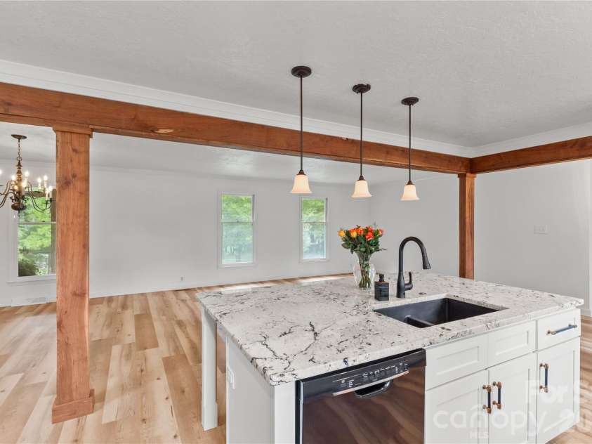 1296 Craig Avenue, Lancaster, SC 29720.  MLS# CAR4418461, YatesRealty ID 47987. 