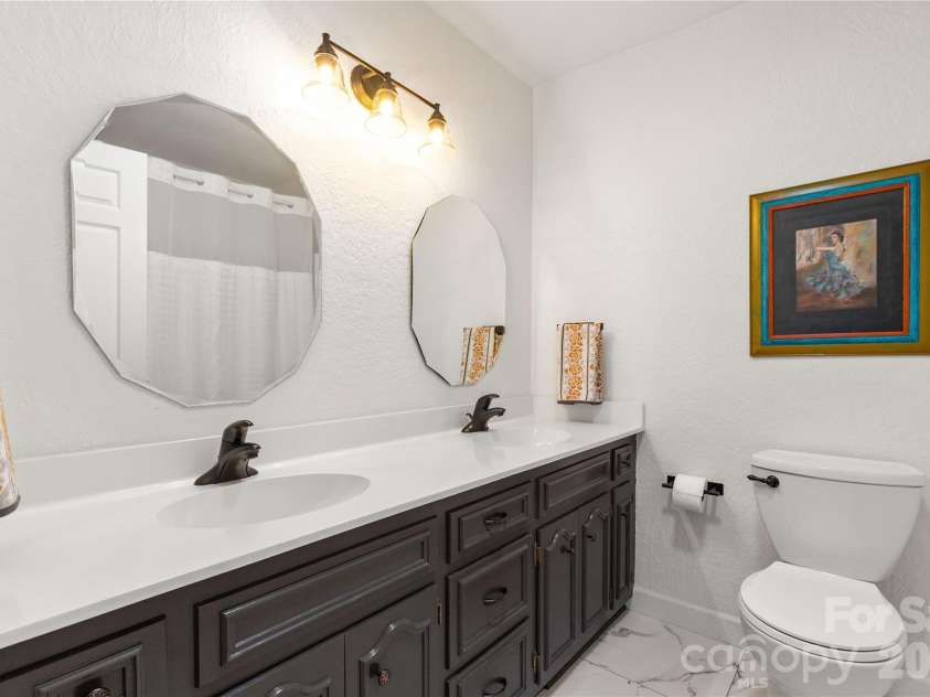 1296 Craig Avenue, Lancaster, SC 29720.  MLS# CAR4418461, YatesRealty ID 47987. 