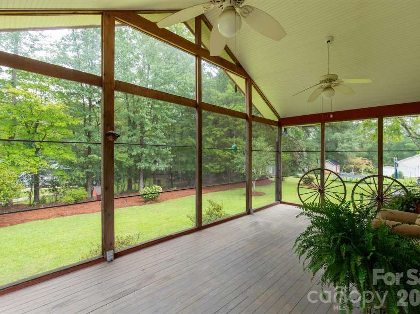 1296 Craig Avenue, Lancaster, SC 29720.  MLS# CAR4418461, YatesRealty ID 47987. 