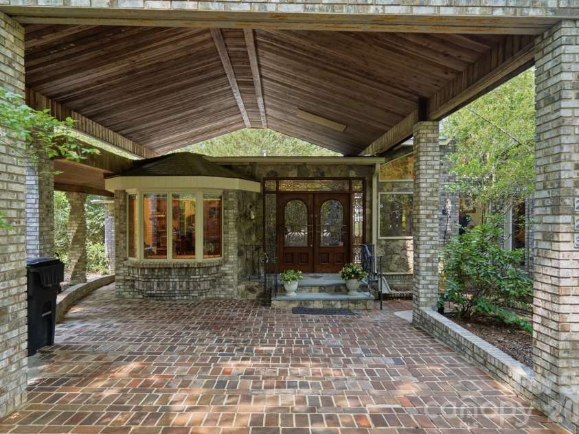 223 Millwood Lane, Charlotte, NC 28270.  MLS# CAR4409489, YatesRealty ID 47989. 