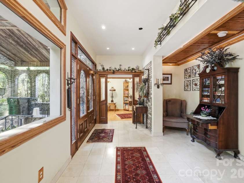 223 Millwood Lane, Charlotte, NC 28270.  MLS# CAR4409489, YatesRealty ID 47989. 