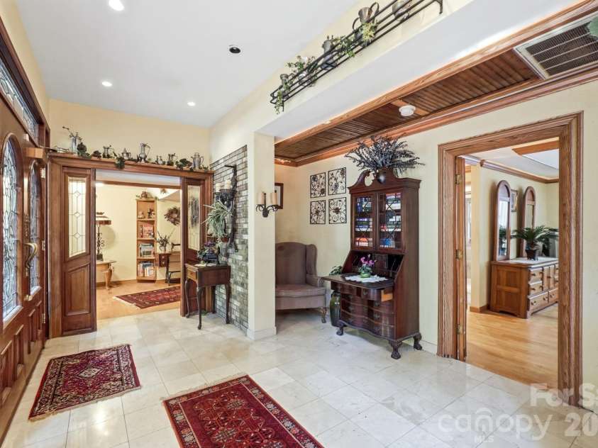 223 Millwood Lane, Charlotte, NC 28270.  MLS# CAR4409489, YatesRealty ID 47989. 