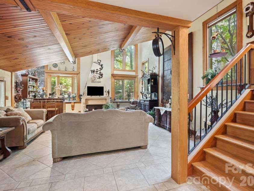 223 Millwood Lane, Charlotte, NC 28270.  MLS# CAR4409489, YatesRealty ID 47989. 