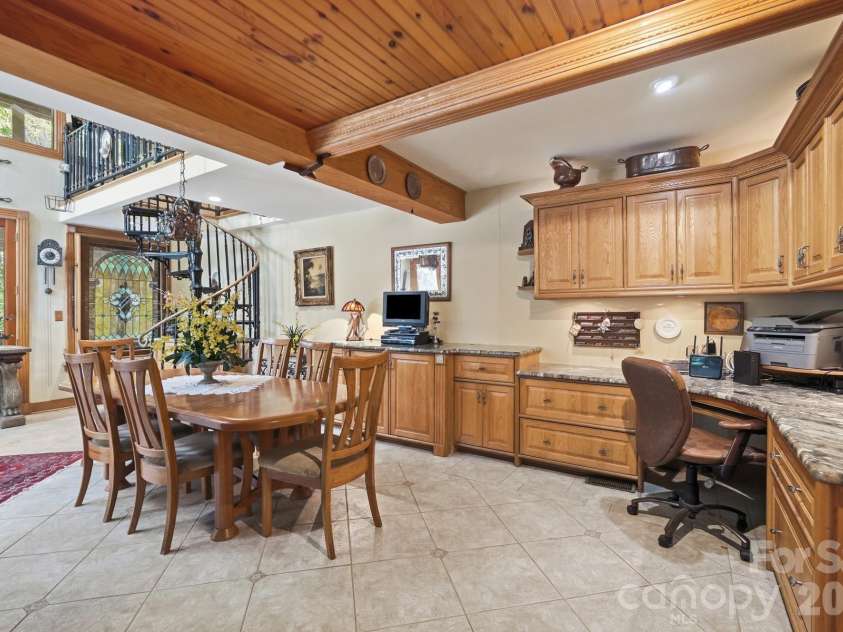 223 Millwood Lane, Charlotte, NC 28270.  MLS# CAR4409489, YatesRealty ID 47989. 