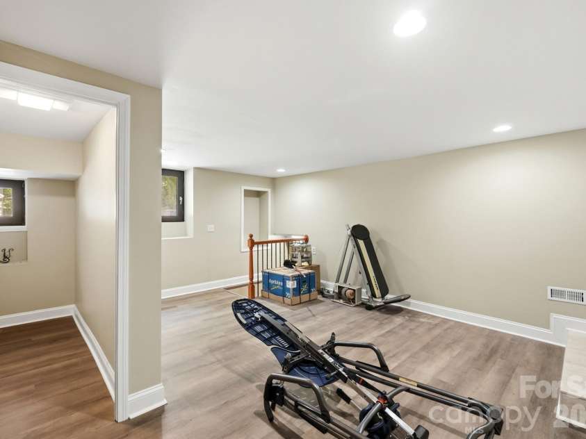 223 Millwood Lane, Charlotte, NC 28270.  MLS# CAR4409489, YatesRealty ID 47989. 