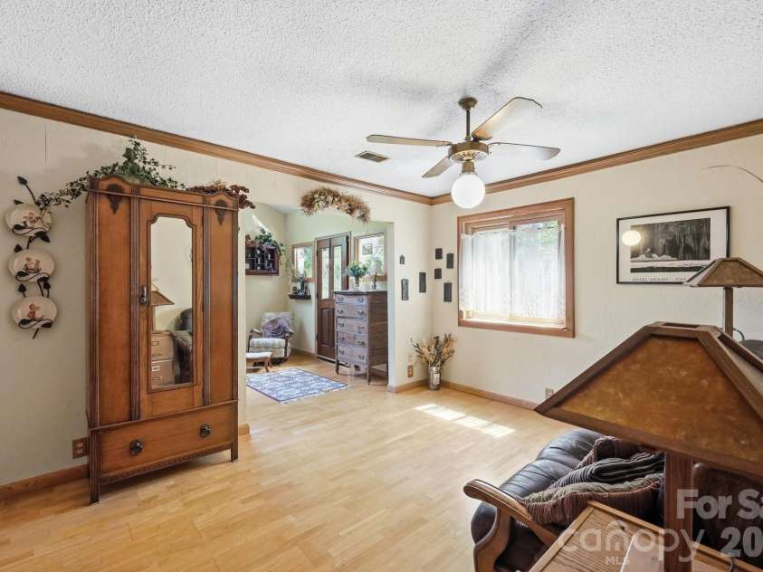 223 Millwood Lane, Charlotte, NC 28270.  MLS# CAR4409489, YatesRealty ID 47989. 
