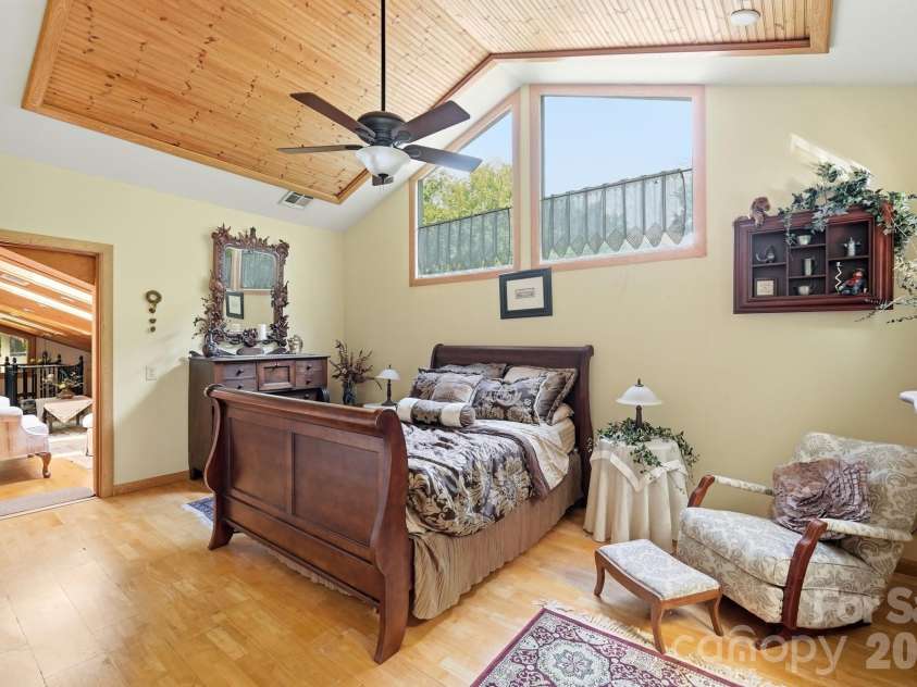 223 Millwood Lane, Charlotte, NC 28270.  MLS# CAR4409489, YatesRealty ID 47989. 