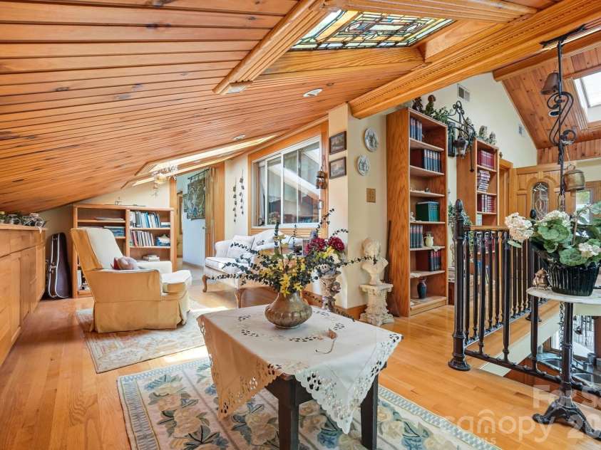 223 Millwood Lane, Charlotte, NC 28270.  MLS# CAR4409489, YatesRealty ID 47989. 