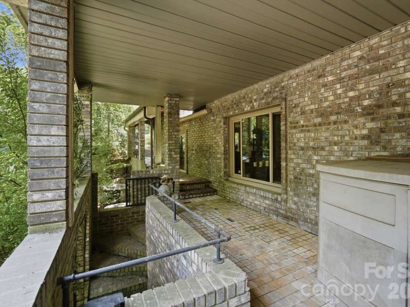 223 Millwood Lane, Charlotte, NC 28270.  MLS# CAR4409489, YatesRealty ID 47989. 