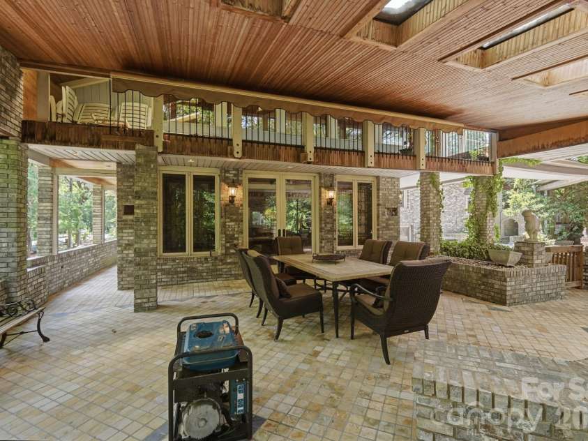 223 Millwood Lane, Charlotte, NC 28270.  MLS# CAR4409489, YatesRealty ID 47989. 