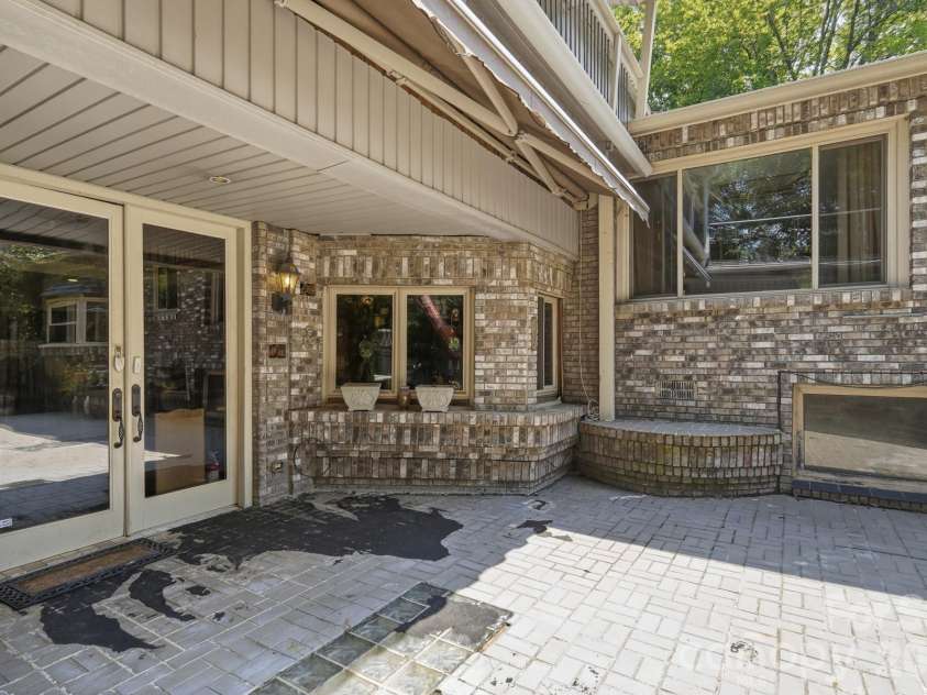 223 Millwood Lane, Charlotte, NC 28270.  MLS# CAR4409489, YatesRealty ID 47989. 
