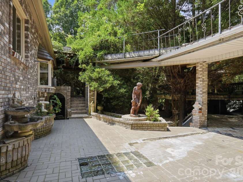 223 Millwood Lane, Charlotte, NC 28270.  MLS# CAR4409489, YatesRealty ID 47989. 