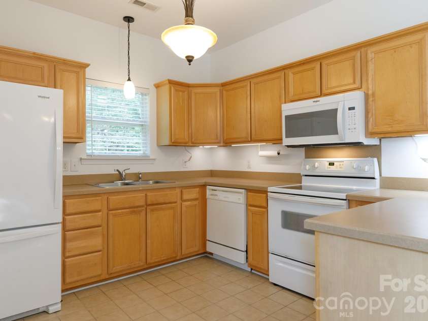 1649 Diary Drive, Rock Hill, SC 29732.  MLS# CAR4419532, YatesRealty ID 47991. 