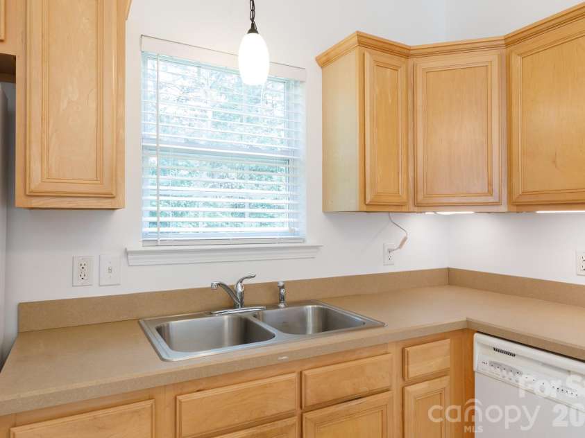 1649 Diary Drive, Rock Hill, SC 29732.  MLS# CAR4419532, YatesRealty ID 47991. 