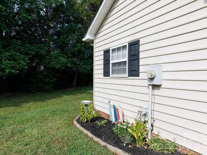 1649 Diary Drive, Rock Hill, SC 29732.  MLS# CAR4419532, YatesRealty ID 47991. 