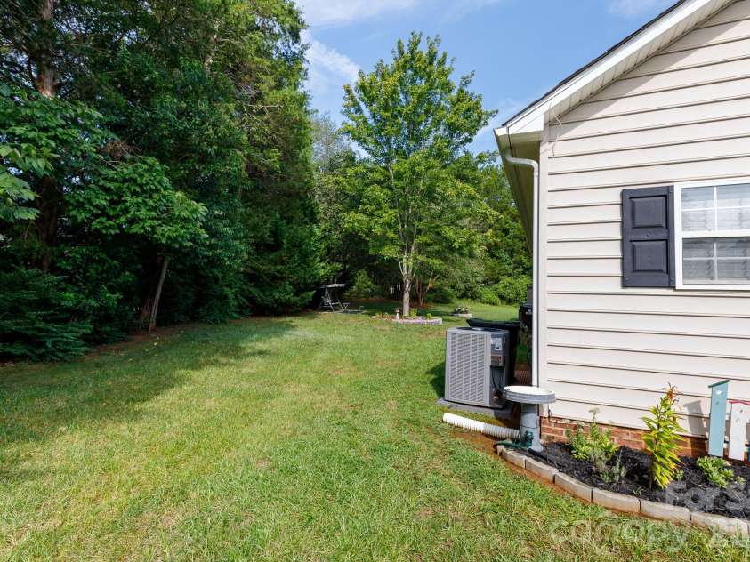1649 Diary Drive, Rock Hill, SC 29732.  MLS# CAR4419532, YatesRealty ID 47991. 