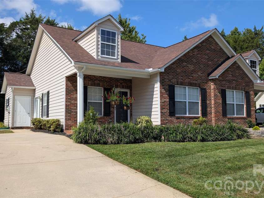 1649 Diary Drive, Rock Hill, SC 29732.  MLS# CAR4419532, YatesRealty ID 47991. 
