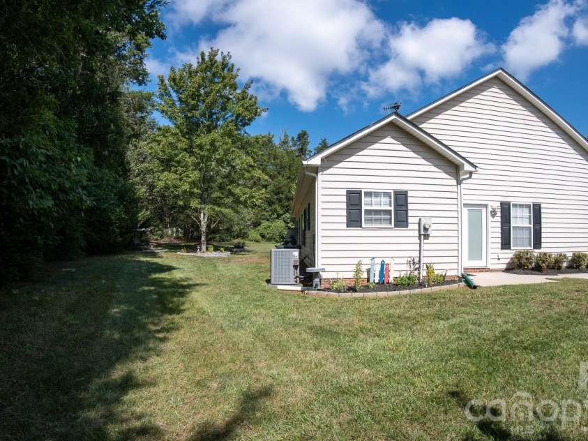 1649 Diary Drive, Rock Hill, SC 29732.  MLS# CAR4419532, YatesRealty ID 47991. 