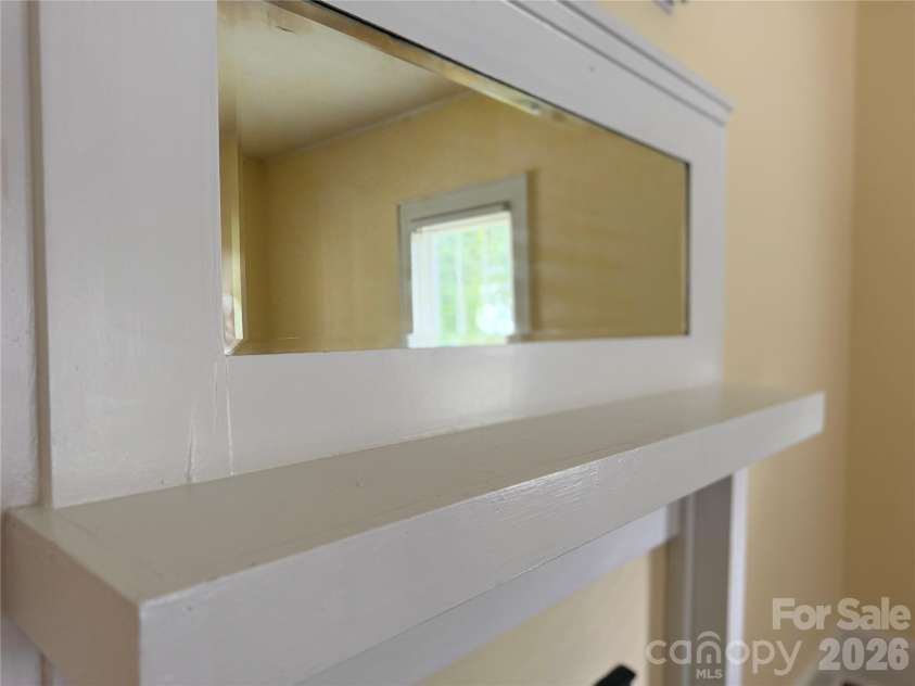 618 Poplar Street, Lincolnton, NC 28092.  MLS# CAR4417923, YatesRealty ID 47993. 