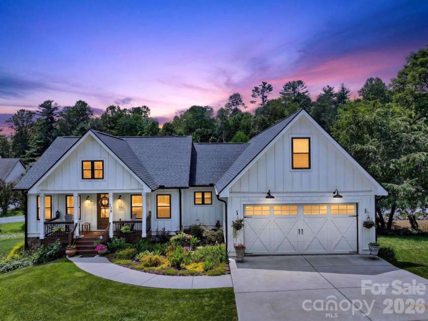 35 Meadow Haven Court, Mills River, NC 28759.  MLS# CAR4412654, YatesRealty ID 47999. 