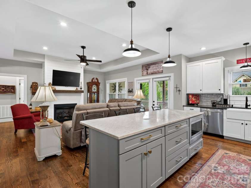35 Meadow Haven Court, Mills River, NC 28759.  MLS# CAR4412654, YatesRealty ID 47999. 