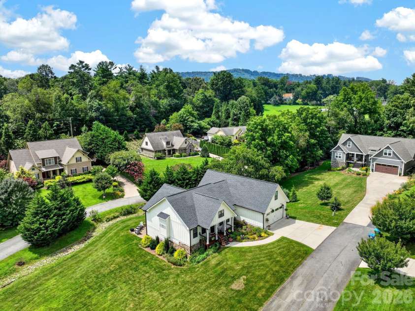 35 Meadow Haven Court, Mills River, NC 28759.  MLS# CAR4412654, YatesRealty ID 47999. 