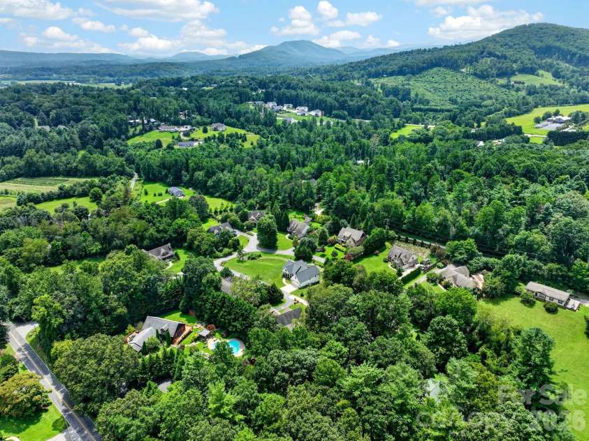 35 Meadow Haven Court, Mills River, NC 28759.  MLS# CAR4412654, YatesRealty ID 47999. 