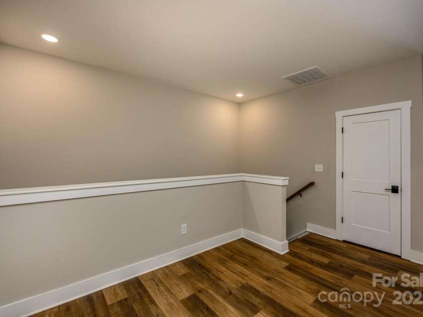 114 Glencoe Lane, Mooresville, NC 28117.  MLS# CAR4301819, YatesRealty ID 48. Flex Area