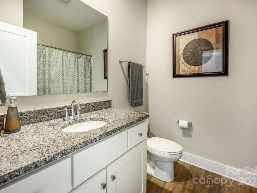 114 Glencoe Lane, Mooresville, NC 28117.  MLS# CAR4301819, YatesRealty ID 48. Full Bath