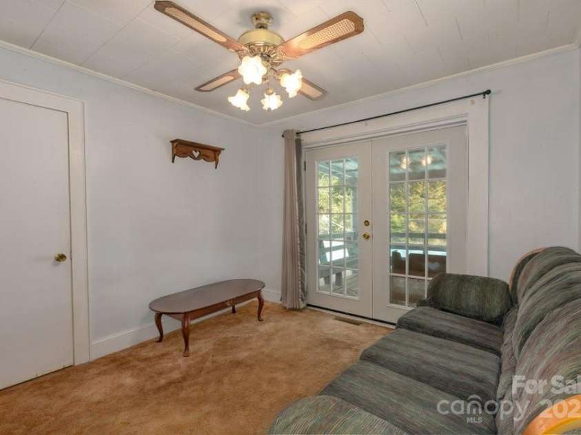 489 Ned Mcgimsey Road, Nebo, NC 28761.  MLS# CAR4306393, YatesRealty ID 48. 