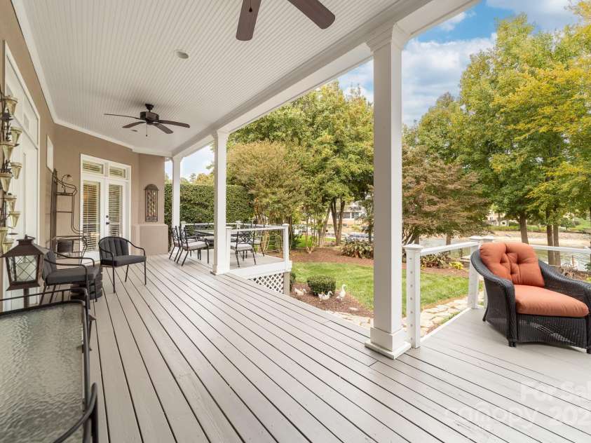 18316 Mainsail Pointe Drive, Cornelius, NC 28031.  MLS# CAR4327444, YatesRealty ID 480. 
