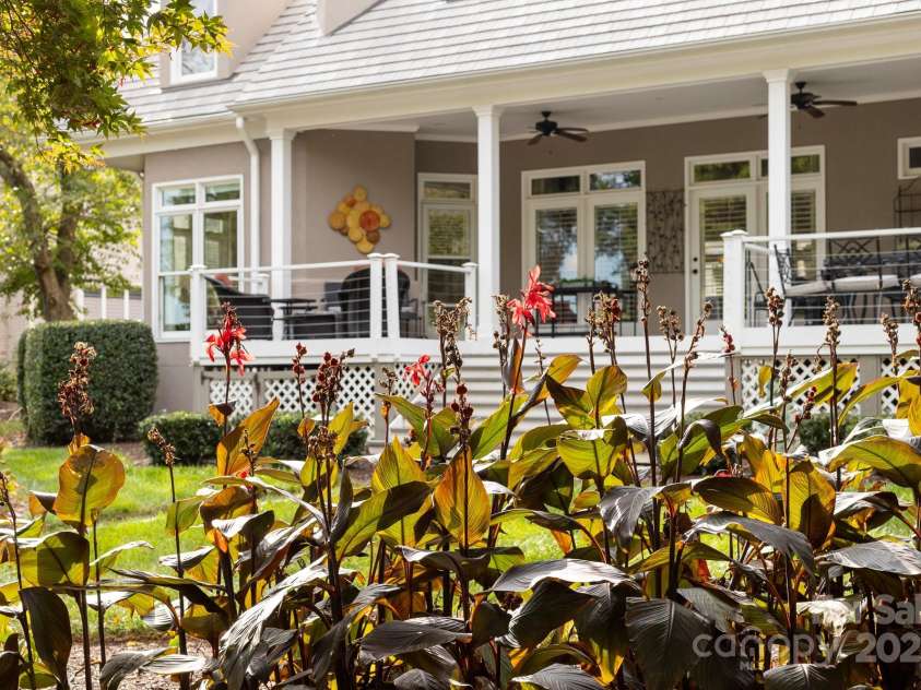 18316 Mainsail Pointe Drive, Cornelius, NC 28031.  MLS# CAR4327444, YatesRealty ID 480. 