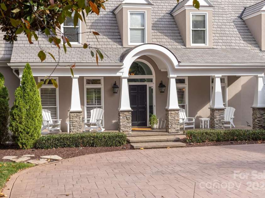 18316 Mainsail Pointe Drive, Cornelius, NC 28031.  MLS# CAR4327444, YatesRealty ID 480. 