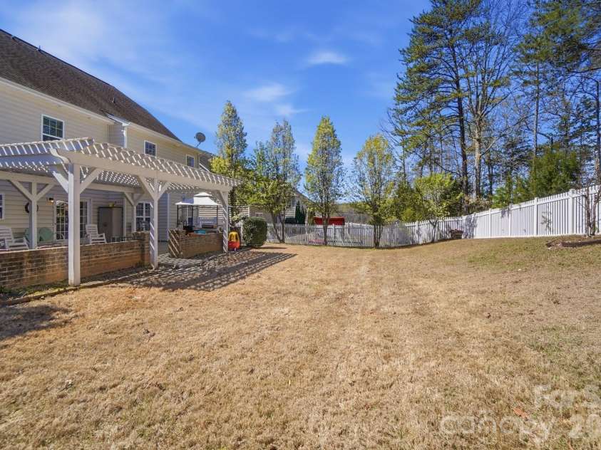 9202 Perseverance Drive, Harrisburg, NC 28075.  MLS# CAR4356203, YatesRealty ID 4800. 