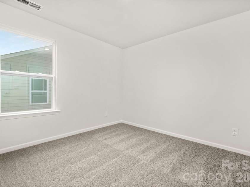 81 Laurel Pointe Drive, Waynesville, NC 28785.  MLS# CAR4420003, YatesRealty ID 48001. Photos are representative
