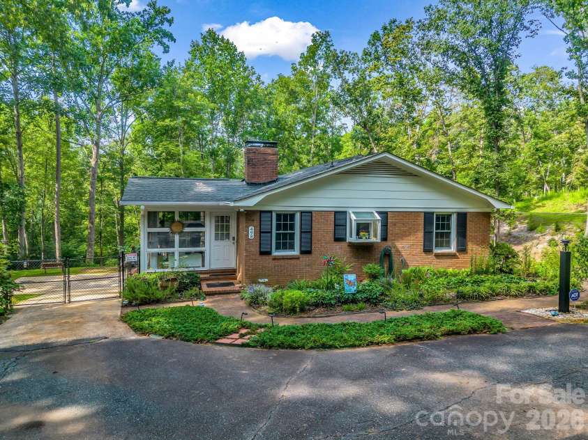 498 Plantation Drive, Rutherfordton, NC 28139.  MLS# CAR4415500, YatesRealty ID 48005. 
