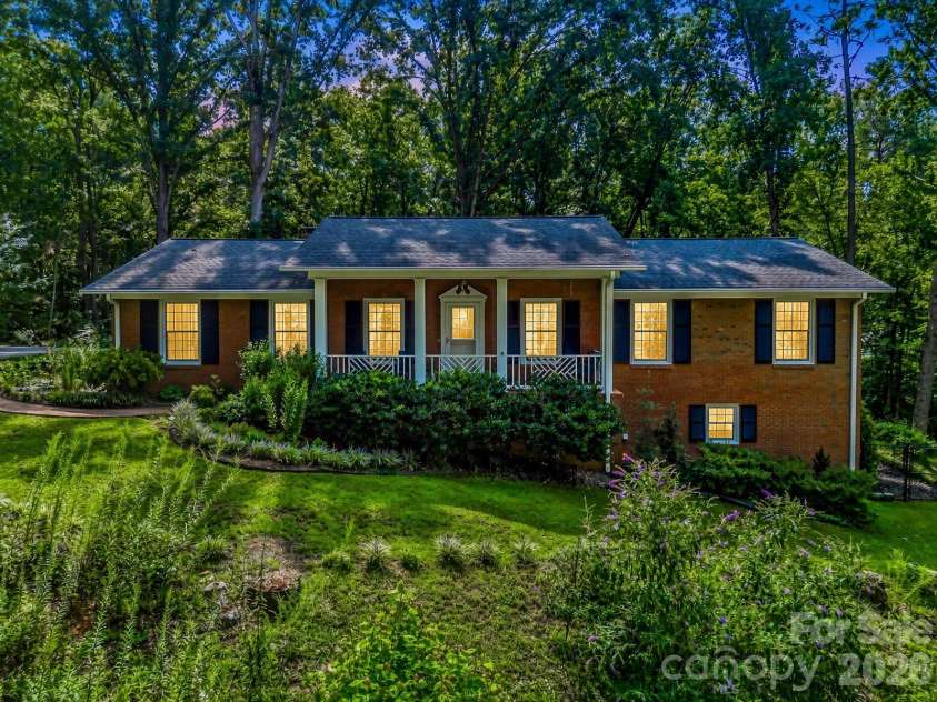 498 Plantation Drive, Rutherfordton, NC 28139.  MLS# CAR4415500, YatesRealty ID 48005. 