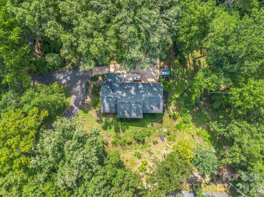 498 Plantation Drive, Rutherfordton, NC 28139.  MLS# CAR4415500, YatesRealty ID 48005. 