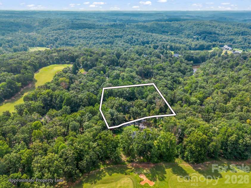 498 Plantation Drive, Rutherfordton, NC 28139.  MLS# CAR4415500, YatesRealty ID 48005. 