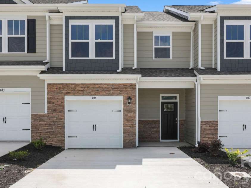 58 Creekview Road, Hendersonville, NC 28792.  MLS# CAR4420042, YatesRealty ID 48007. Photos are representative