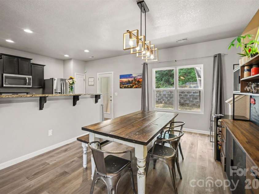 4560 Merryvale Forest Drive, Charlotte, NC 28214.  MLS# CAR4420053, YatesRealty ID 48008. 