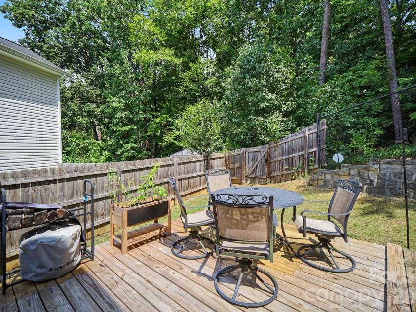 4560 Merryvale Forest Drive, Charlotte, NC 28214.  MLS# CAR4420053, YatesRealty ID 48008. 