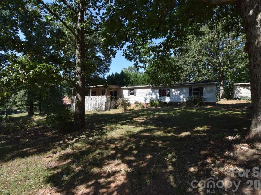 3011 Beard Road, Lincolnton, NC 28032.  MLS# CAR4420068, YatesRealty ID 48009. 