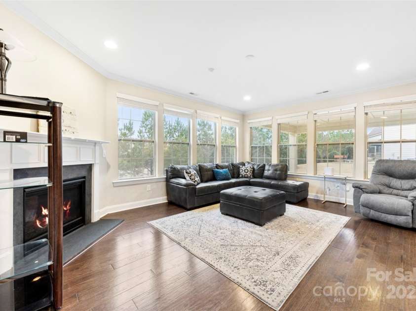 11519 Sweet Birch Lane, Charlotte, NC 28278.  MLS# CAR4215094, YatesRealty ID 4801. 