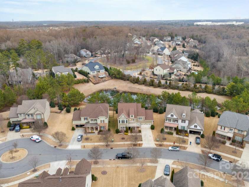 11519 Sweet Birch Lane, Charlotte, NC 28278.  MLS# CAR4215094, YatesRealty ID 4801. 