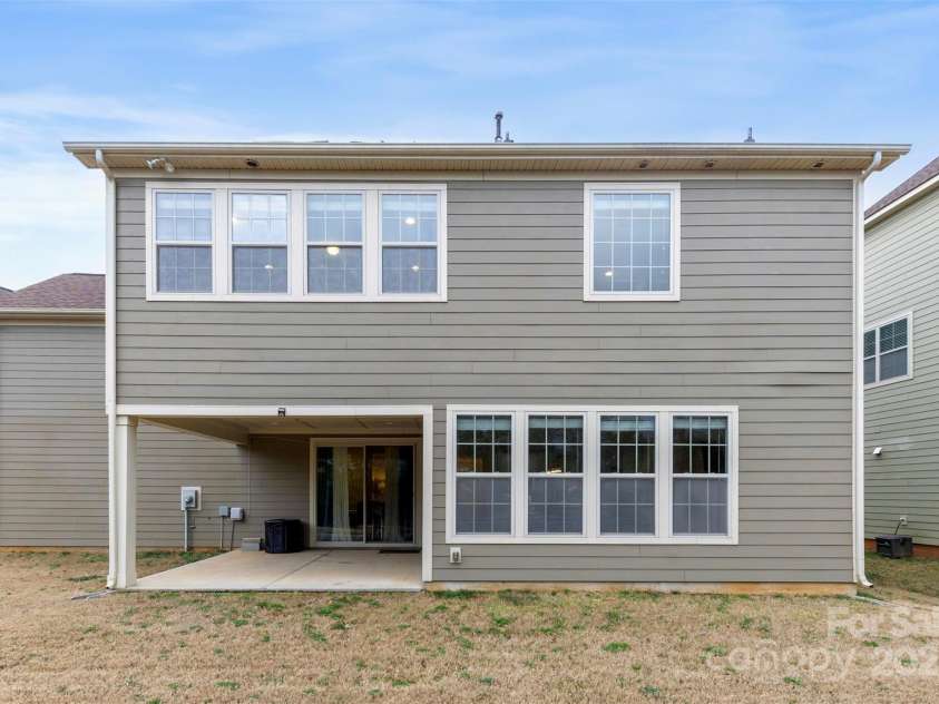 11519 Sweet Birch Lane, Charlotte, NC 28278.  MLS# CAR4215094, YatesRealty ID 4801. 