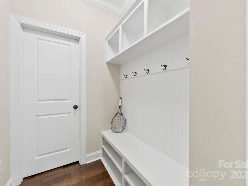 11519 Sweet Birch Lane, Charlotte, NC 28278.  MLS# CAR4215094, YatesRealty ID 4801. 