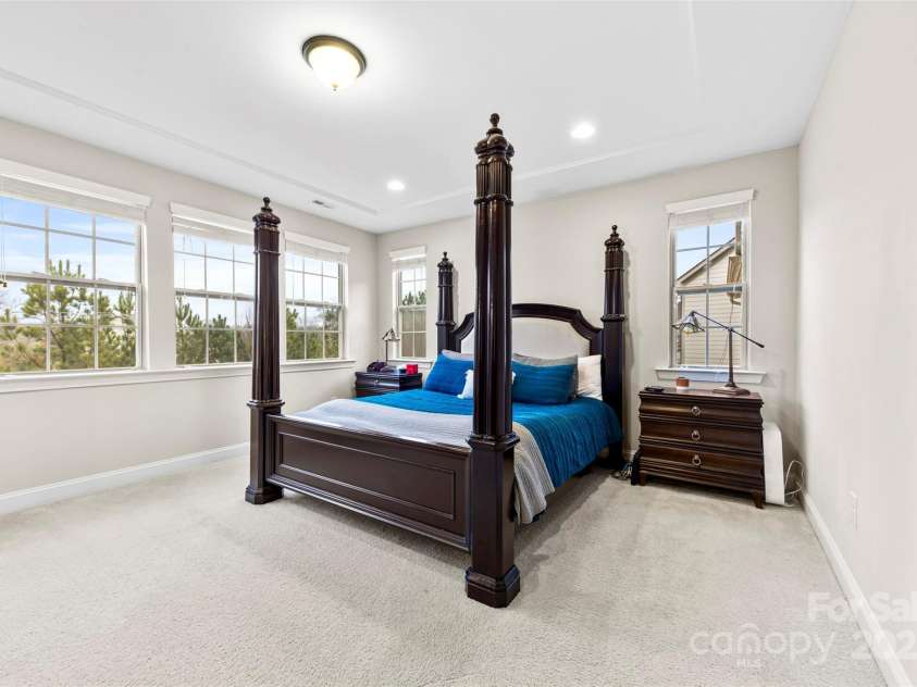 11519 Sweet Birch Lane, Charlotte, NC 28278.  MLS# CAR4215094, YatesRealty ID 4801. 