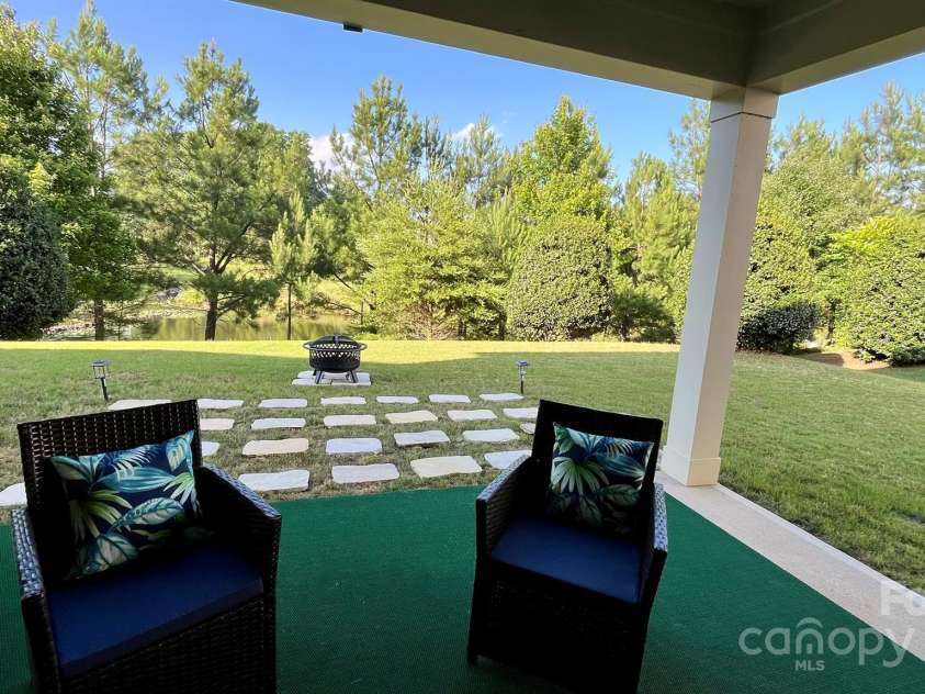 11519 Sweet Birch Lane, Charlotte, NC 28278.  MLS# CAR4215094, YatesRealty ID 4801. 