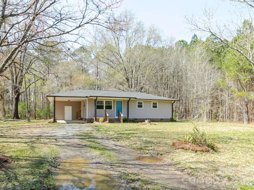 5028 NC 109 Highway, Mount Gilead, NC 27306.  MLS# CAR4403285, YatesRealty ID 4801. 